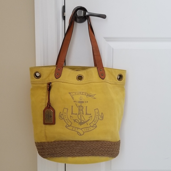 Lauren Ralph Lauren Handbags - ⛵ Ralph Lauren Tote